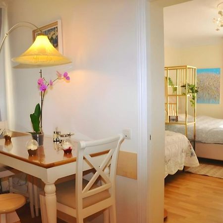 Apartament La Boheme - The Magic Of Riga & Free Parking Zewnętrze zdjęcie